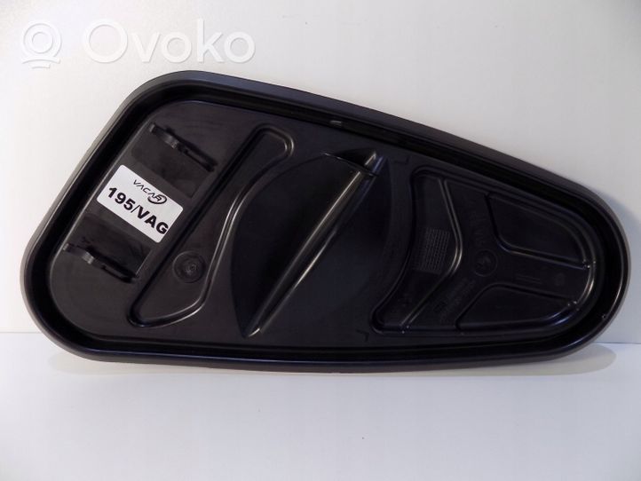 Volkswagen Touran III Otros repuestos del interior 5TA839915B