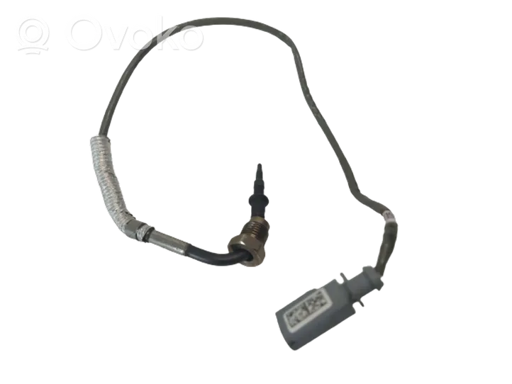 Volkswagen Golf VIII Lambda probe sensor 05L906088CA