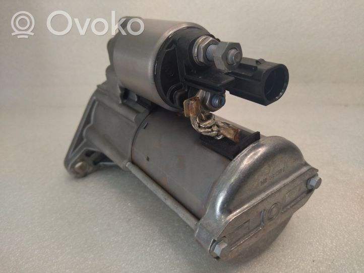 Volkswagen Golf VIII Starter motor 02E911022H