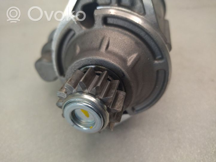 Volkswagen Golf VIII Starter motor 02E911022H