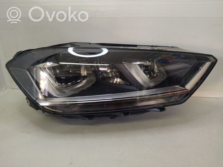 Volkswagen Golf Sportsvan Lampa przednia 517941034B