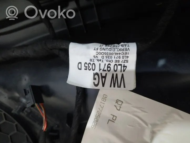 Audi Q7 4L Apmušimas priekinių durų (obšifke) 4L0971035D