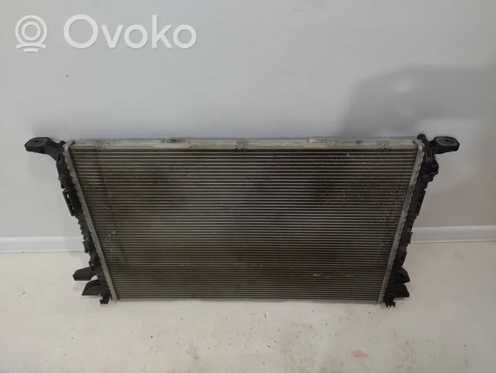 Audi A6 C7 Radiateur de refroidissement 8K0121251L