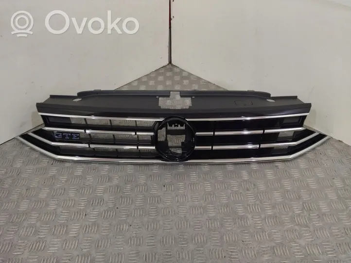 Volkswagen PASSAT B8 Maskownica / Grill / Atrapa górna chłodnicy 3G0853651CF