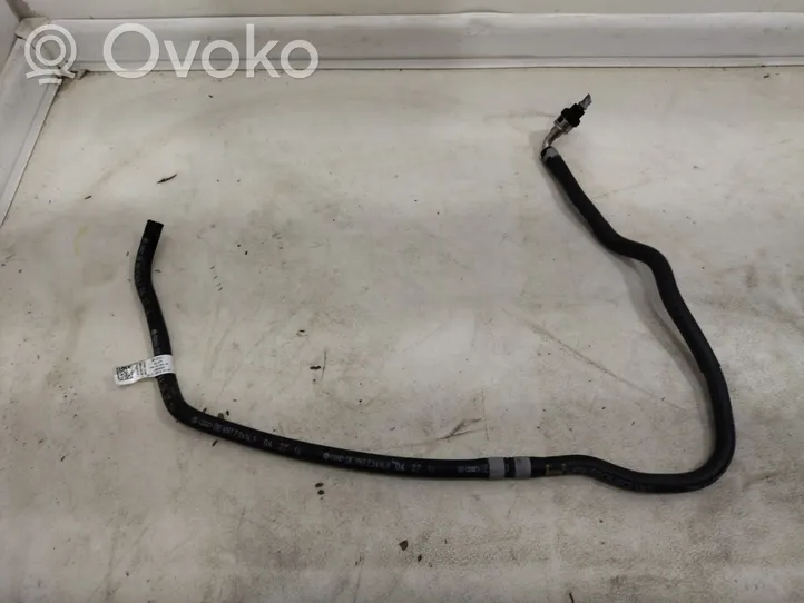 Volkswagen Golf VII Tuyau d'alimentation conduite de carburant 06K133986AF