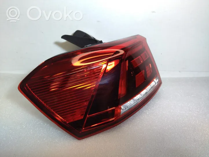 Volkswagen PASSAT B8 Rear/tail lights 3G9945095G