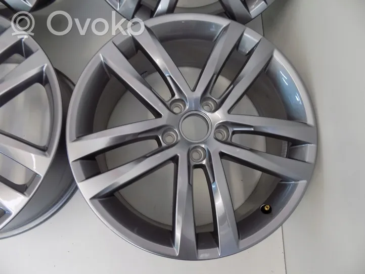 Volkswagen Golf VII Felgi aluminiowe R18 5G0601025AF