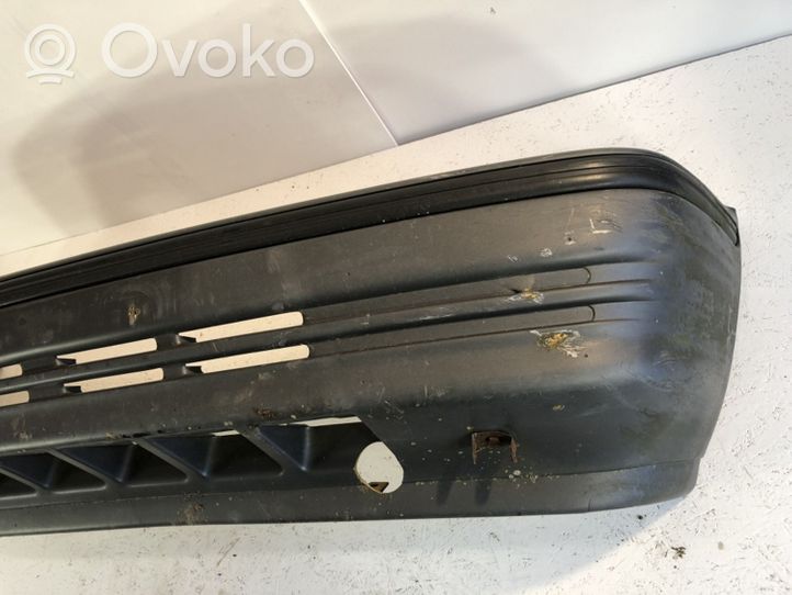 Chrysler Voyager Priekinis bamperis 4451755