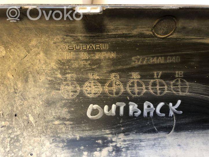 Subaru Outback Moldura inferior del parachoques trasero 57734AL040