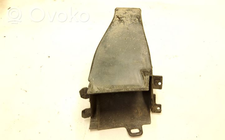 BMW 7 E38 Canale/condotto dell’aria per il raffreddamento del freno 51118150764