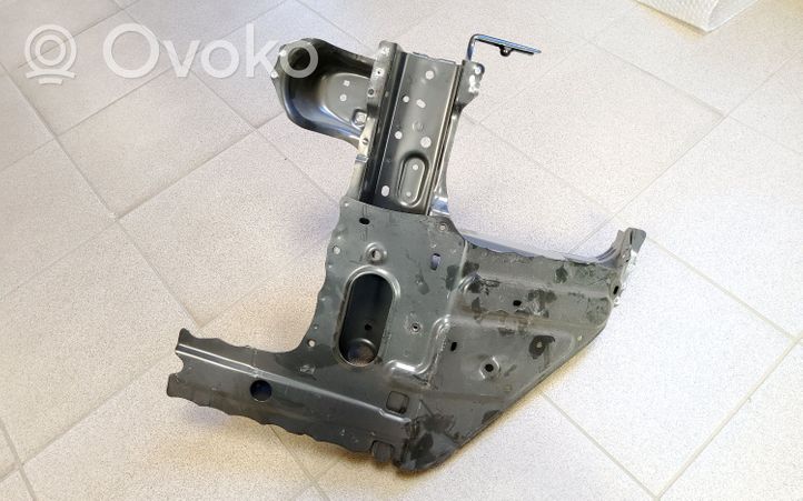 Toyota Land Cruiser (J200) Pannello laterale di supporto del radiatore 