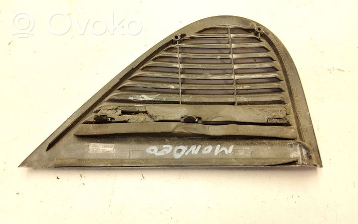 Ford Mondeo MK I Altra parte esteriore 93BBF274A32AF