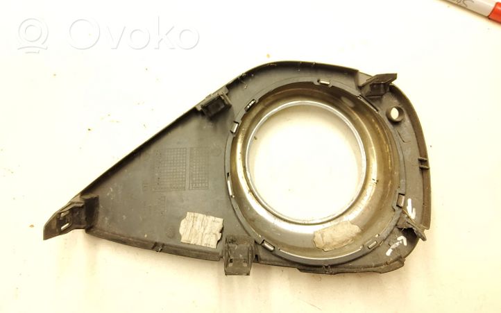 Toyota Yaris Front fog light trim/grill 814820D270