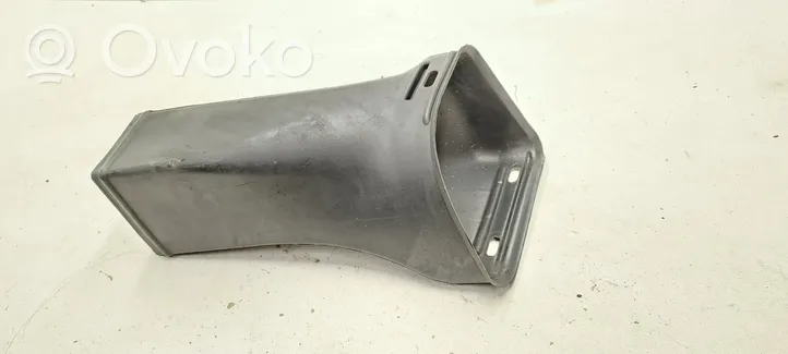 BMW 5 E39 Conduit d'air de frein 51117890013