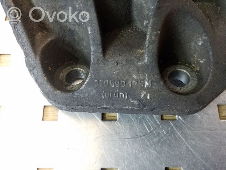 Audi A4 S4 B7 8E 8H Podpora / Wspornik tylnego mechanizmu różnicowego 8E0599125M