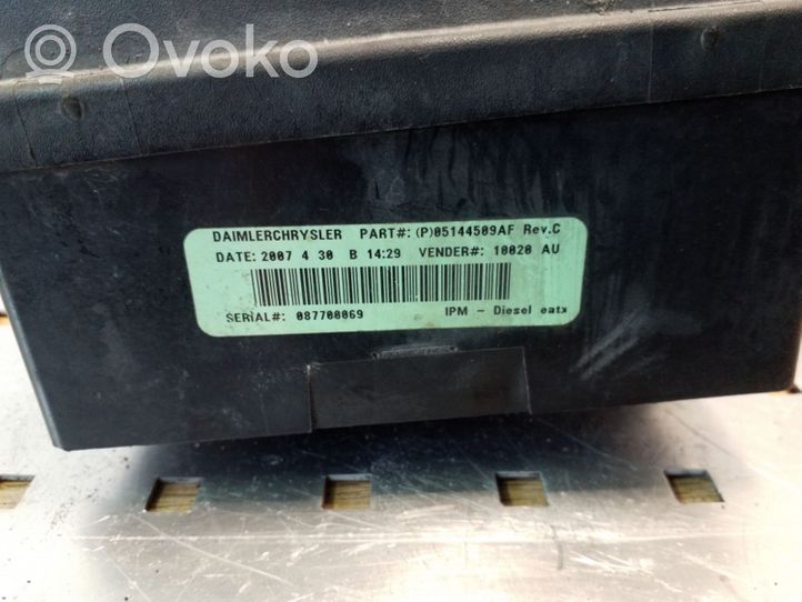 Chrysler Grand Voyager IV Module de fusibles 05144509AF