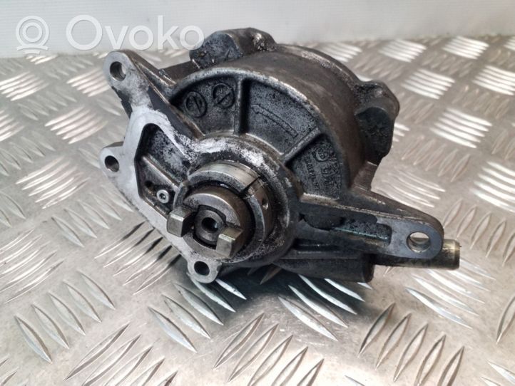 Mercedes-Benz ML W164 Alipainepumppu A6422300165