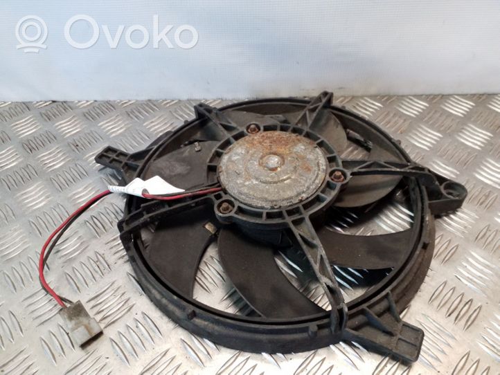 Mercedes-Benz Vito Viano W638 Ventilador del aire acondicionado (A/C) (condensador) 6385000593