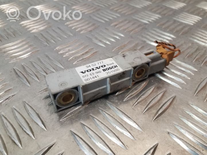 Volvo S60 Capteur de collision / impact de déploiement d'airbag 9452777