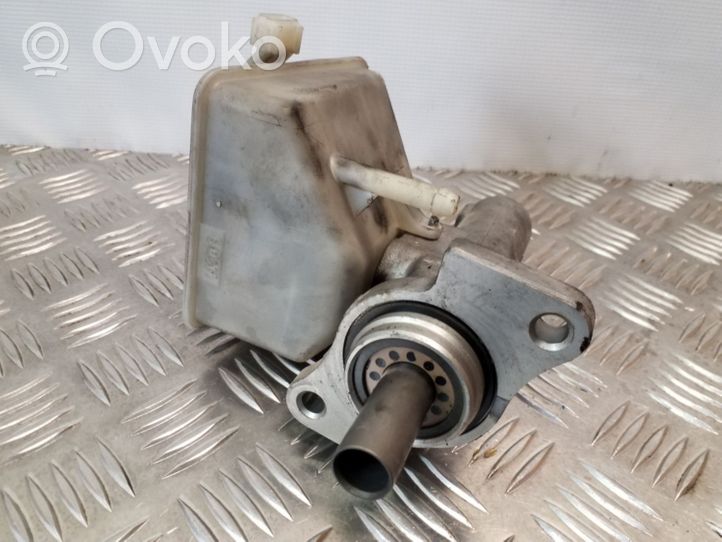 Volvo S60 Główny cylinder hamulca 8646008