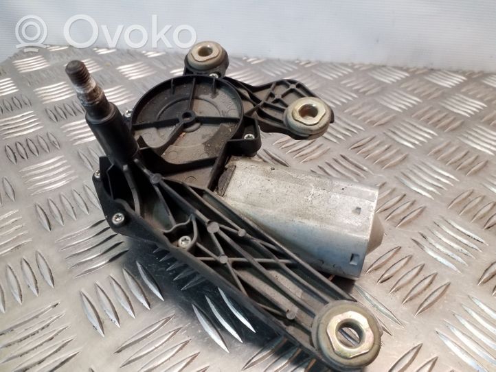 Citroen C8 Galinio stiklo valytuvo varikliukas 53015412