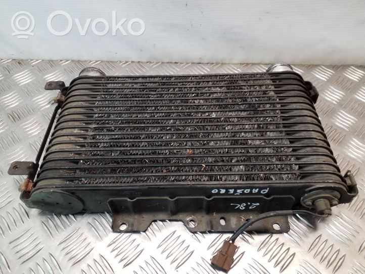 Mitsubishi Pajero Chłodnica powietrza doładowującego / Intercooler 1271000421