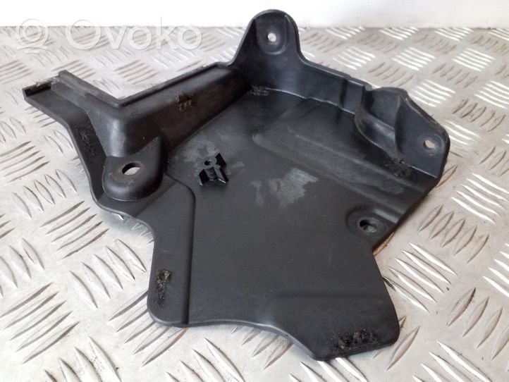 BMW 5 F10 F11 Altra parte del vano motore 7211899