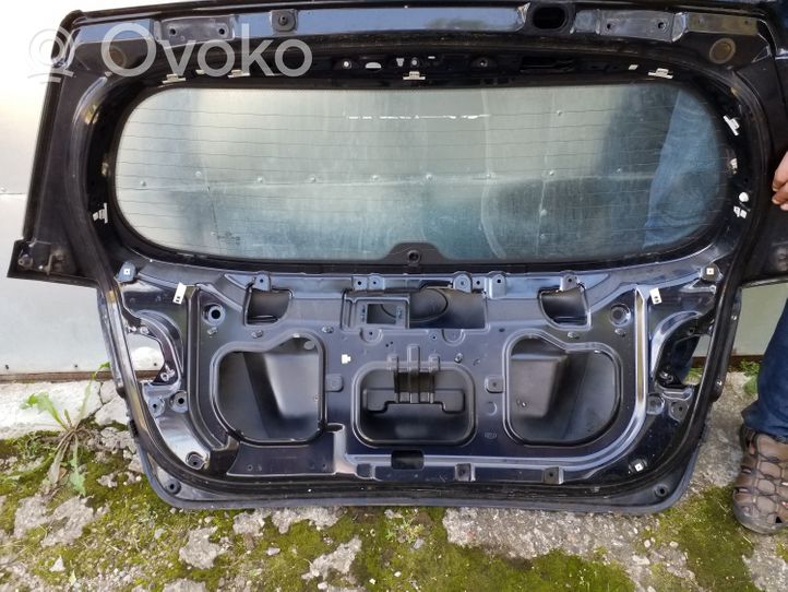 KIA Sorento Tylna klapa bagażnika 