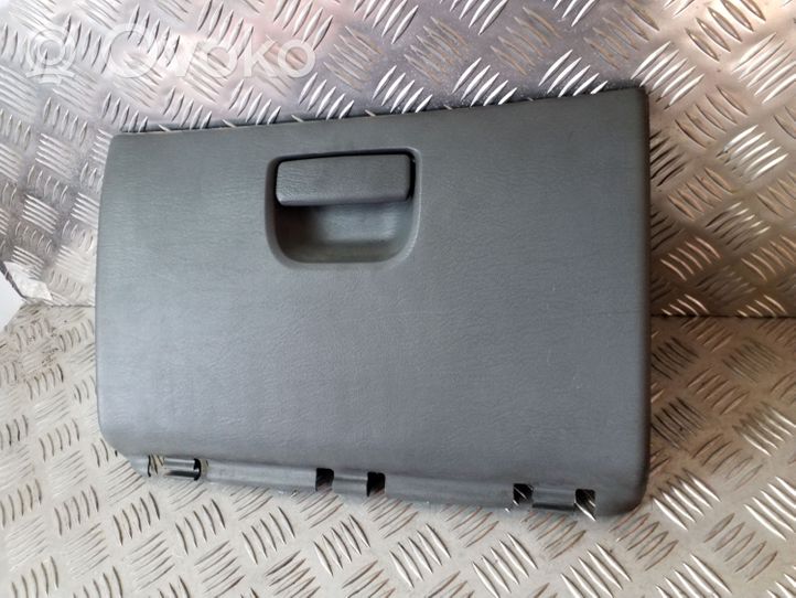 Chrysler Voyager Glove box 