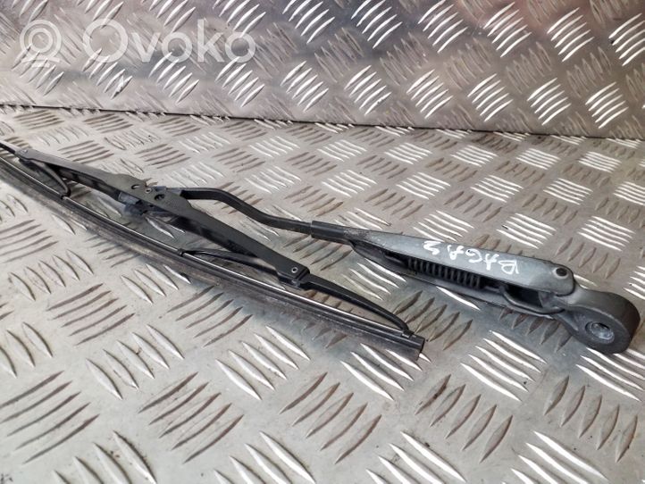 Chrysler Voyager Rear wiper blade arm 05288704AD