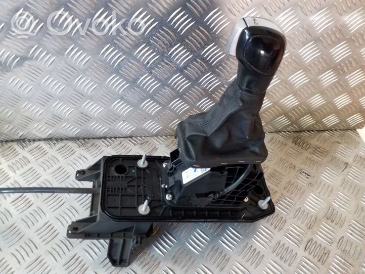 Volkswagen Sharan Gear selector/shifter (interior) 7N2713025H