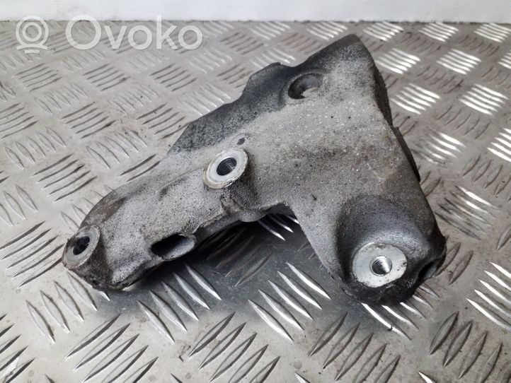 Volkswagen Touran II Gearbox mounting bracket 1K0199117BM