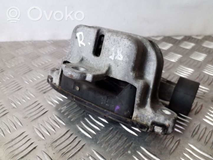 Opel Mokka Supporto di montaggio del motore 95135160