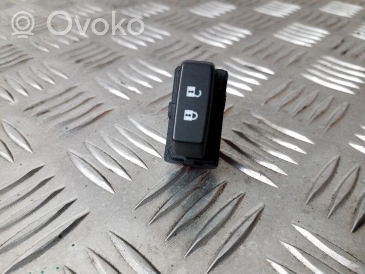 Opel Mokka Central locking switch button 