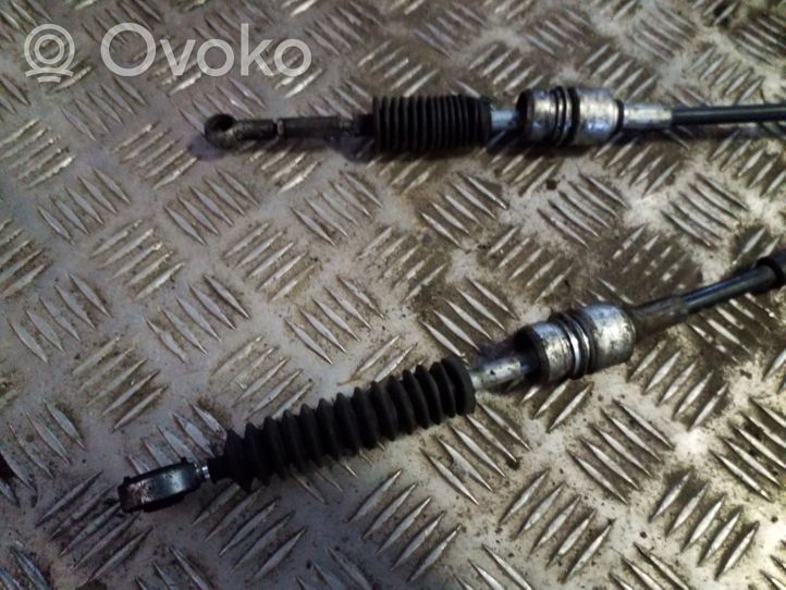 Opel Vivaro Gear shift cable linkage 