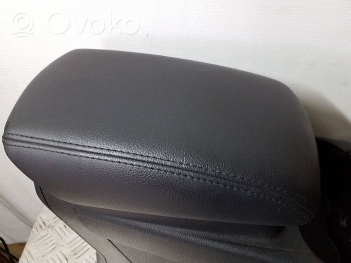 Ford Focus Podłokietnik tunelu środkowego BM51A045A06