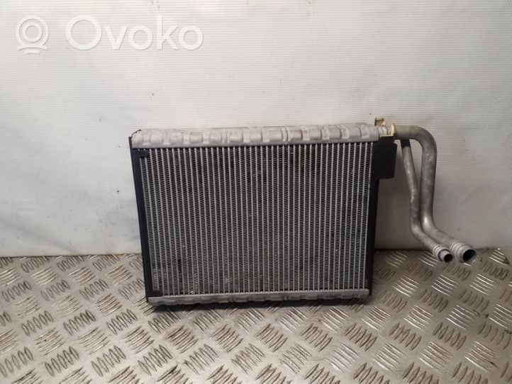 BMW 5 F10 F11 Air conditioning (A/C) radiator (interior) U7589002