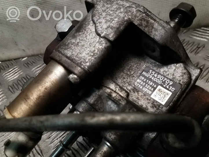 Opel Mokka Fuel injection high pressure pump 55490709