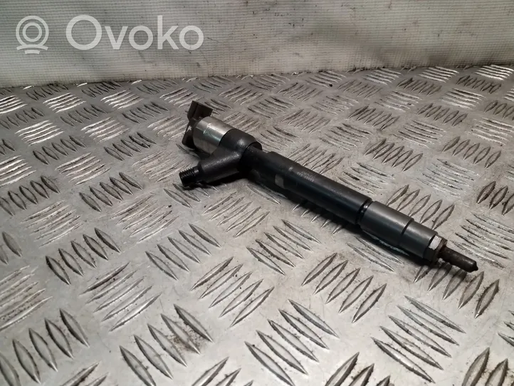 Opel Mokka Fuel injector 55570012