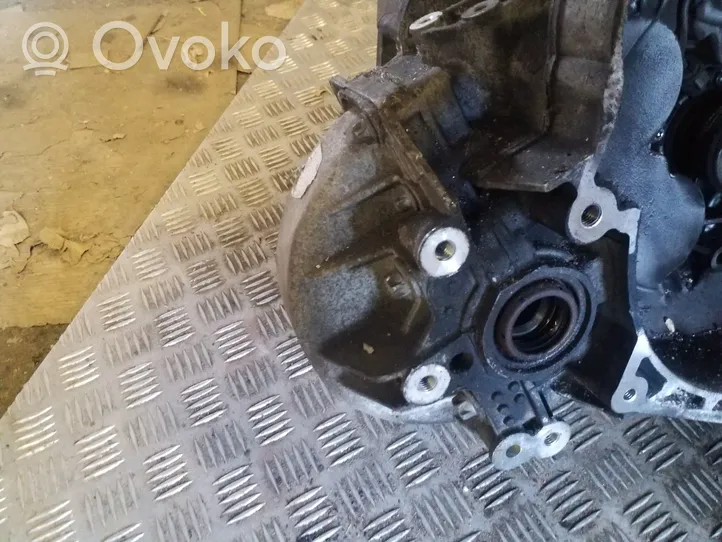 Opel Mokka Mechaninė 6 pavarų dėžė 55585523