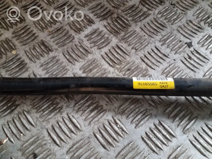 Opel Mokka Stabilizator przedni / drążek 95185585