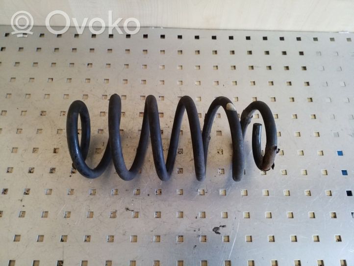 Toyota Avensis T270 Rear coil spring 