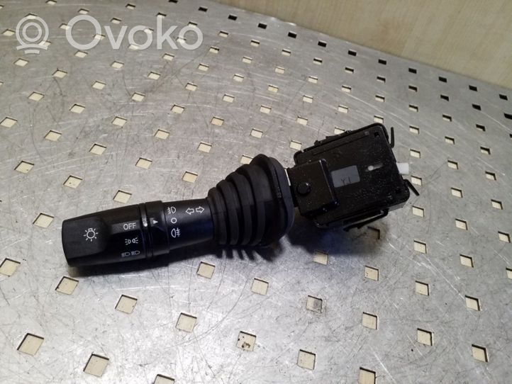 Chevrolet Captiva Indicator stalk 202005410