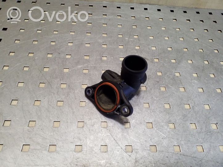 Renault Kadjar Tuyau de liquide de refroidissement moteur 147138070R