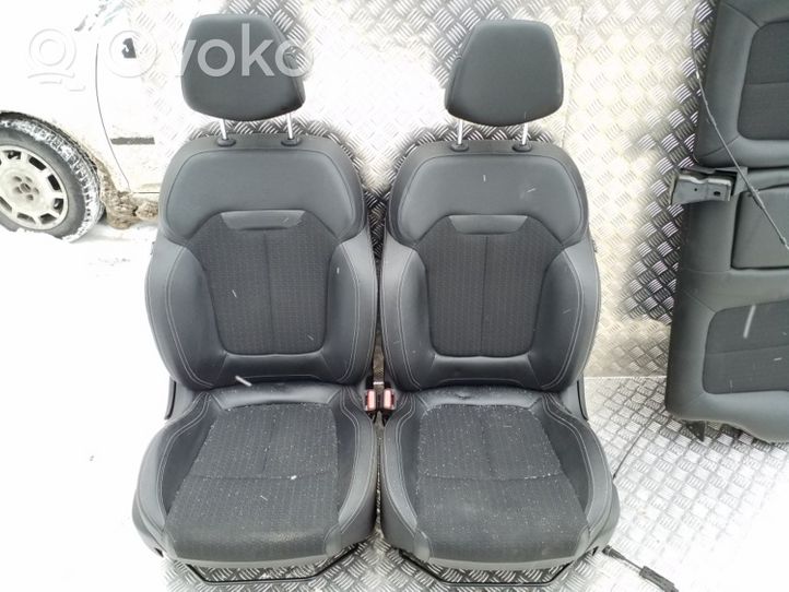 Renault Kadjar Seat and door cards trim set 