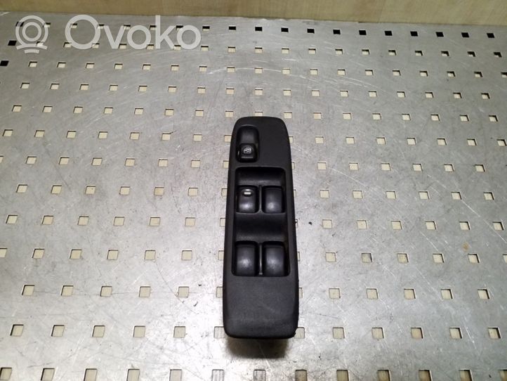 Mitsubishi Pajero Electric window control switch MR445652