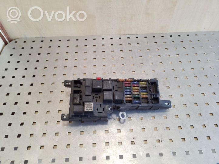 Volvo S60 Module de fusibles 8678449