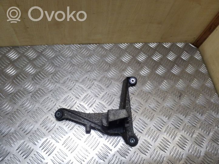 Volkswagen Transporter - Caravelle T5 Support de boîte de vitesses 7H0711781