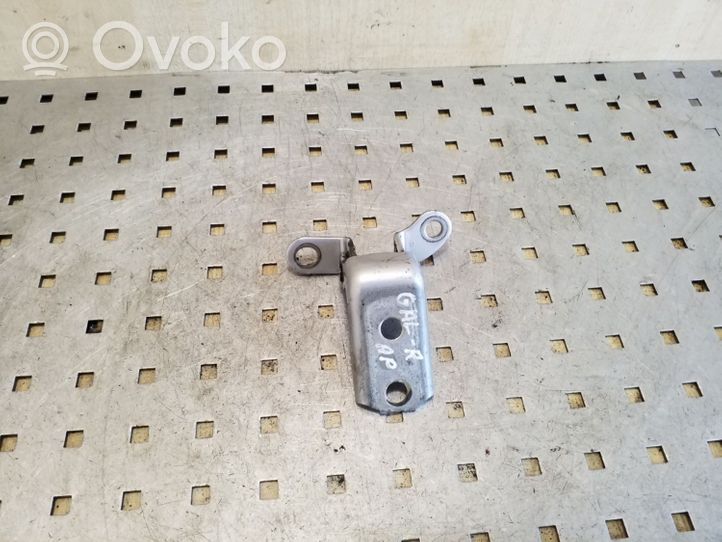 Toyota Avensis T270 Rear door lower hinge 