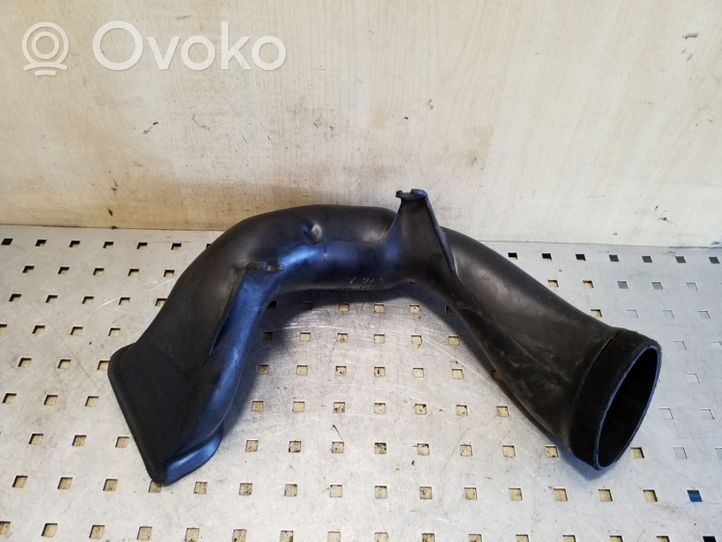 Toyota Avensis Verso Oro paėmimo kanalo detalė (-ės) 5281144100